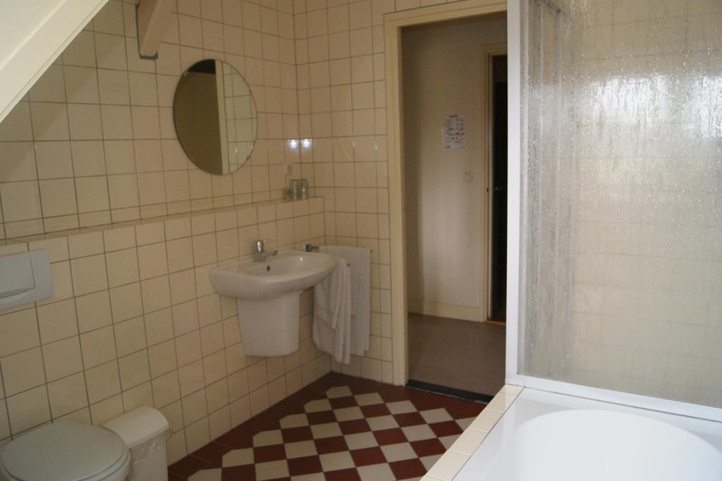 Hotel Cafe Zaal Heezen Steenderen Стая снимка